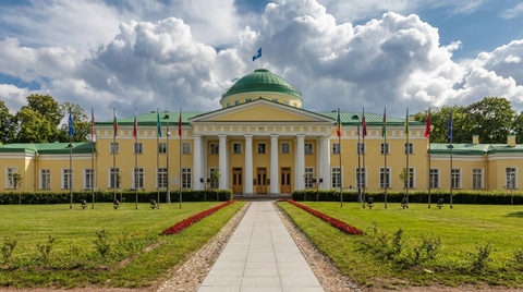 Таврический дворец